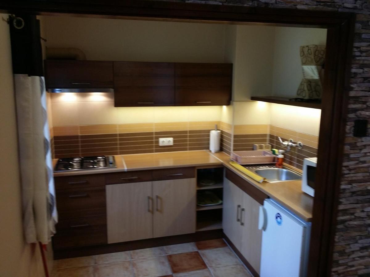 Rozsa Apartman 2 อัลโชเอิร์ช ภายนอก รูปภาพ